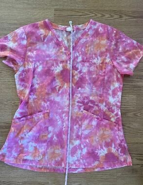 Élan by Barco Embroidered Eyelet Tie Dye Scrub Top - Medium